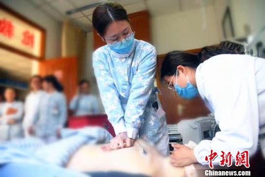 淳安县第二人民医院急诊室课题演练现场。淳安县第二人民医院供图