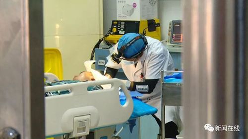 小吃店上演全武行:两男子疑抢糯米饭互殴头破血流