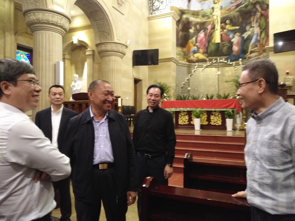 在江北区德肋撒教堂调研 在江北区德肋撒教堂调研