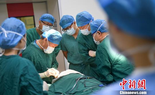 山西伤口创面修复医生：治病更要医心