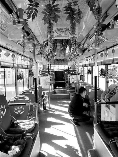 长春公交装暖心坐垫 有车队刚装上一小时就丢6个