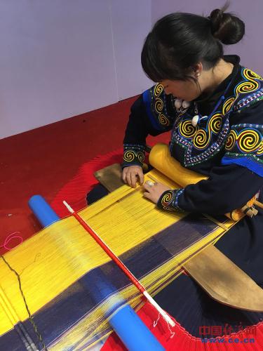 点击进入下一页