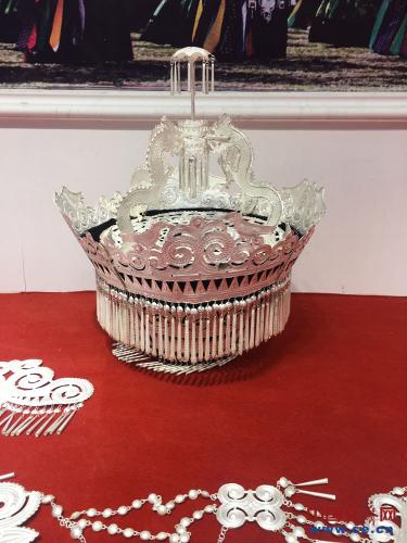 点击进入下一页