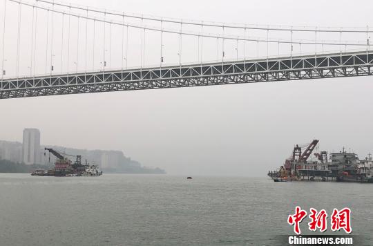 坠江公交黑匣子2