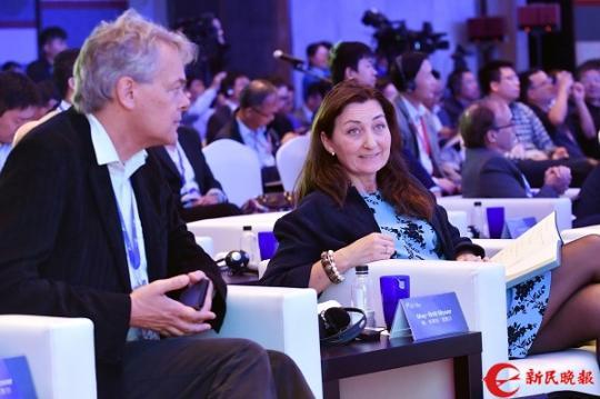 点击进入下一页