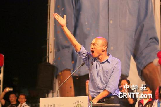 台湾人气候选人另类造势：招募500个秃子照亮高雄