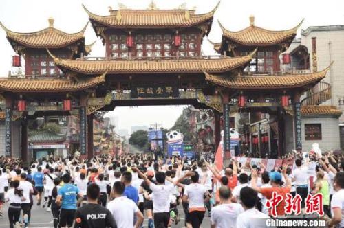 点击进入下一页