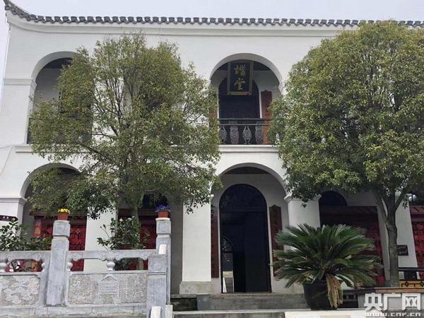 点击进入下一页