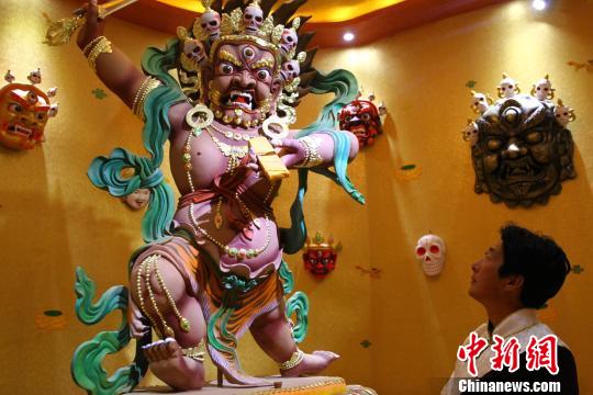 人类“非遗”热贡艺术所在地培育“领军人才”等传承瑰宝