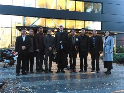 点击进入下一页