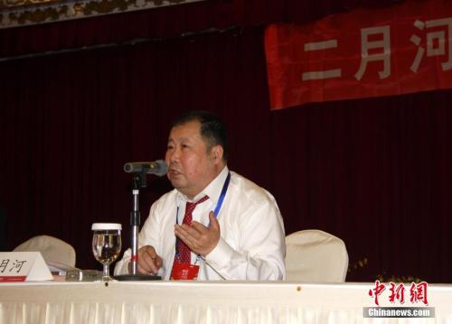 资料图：二月河。<a target='_blank' href='http://www.chinanews.com/'>中新社</a>记者 陈立宇 摄