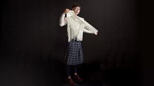 穿裙子的男教授:用打扮去挑战学生思维和学院体制