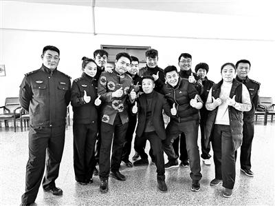 点击进入下一页