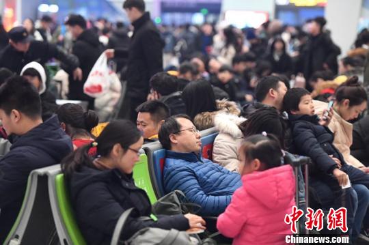 杭州东站。　张煜欢 摄