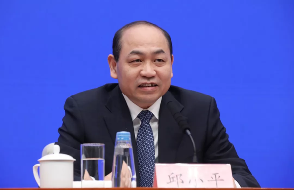 人社部副部长邱小平 　中新社 杨可佳 摄