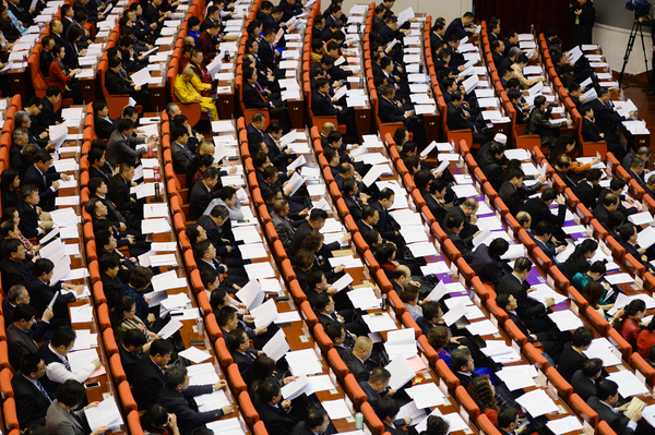 8、委员听会