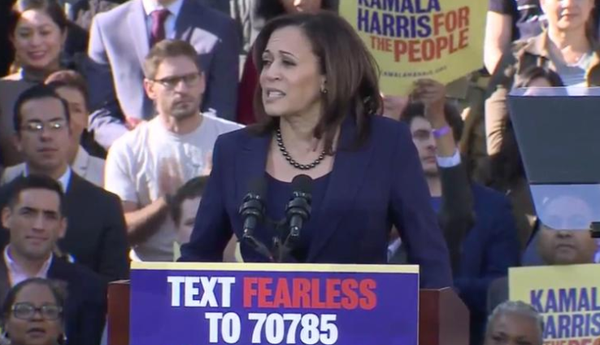 点击查看大图 美国女版奥巴马总统竞选首秀 引了林肯的一句话