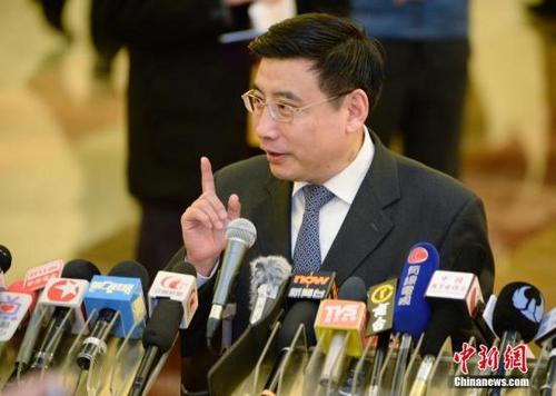 外资因为中美经贸摩擦撤离中国？工信部部长回应