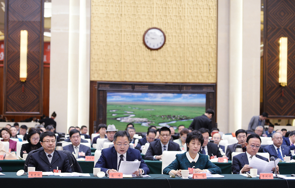 003联组会现场 - 副本