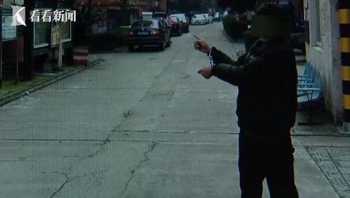 小偷深夜车内盗窃后自拍炫耀 被车主逮个正着 