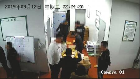 点击进入下一页