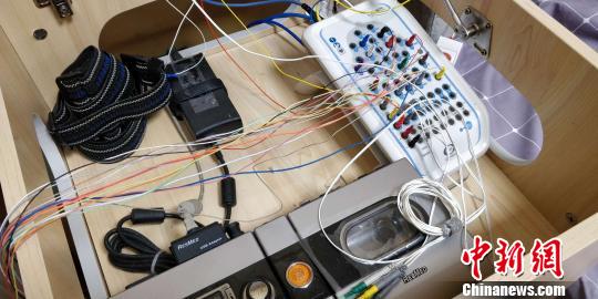 贵州省第二人民医院睡眠医学中心多导睡眠监测系统 曾实 摄