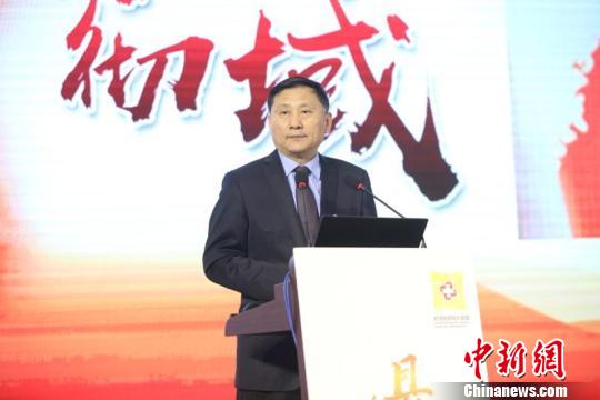 中国县域医院院长联盟执行主席、北京大学第一医院心内科和心脏中心主任霍勇表示，价值医学致力于打造平衡医疗费用和患者利益，以患者利益为导向的医学模式?！≤缝?摄