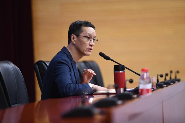 全国政协委员冯远征主讲   人民政协报?人民政协网记者齐波 摄