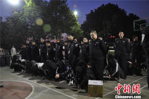 88名犯罪嫌疑人因涉嫌利用虚拟币诈骗被刑事拘留 金东公安提供 摄