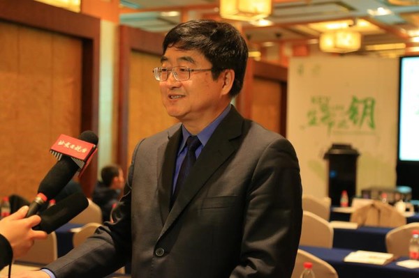 中国医学科学院肿瘤医院内科主任医师 李峻岭教授接受记者采访