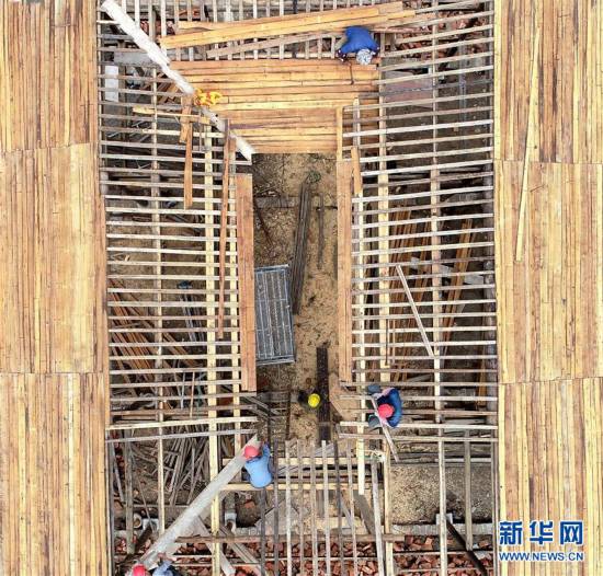 #（社会）（4）能工巧匠“复活”明清徽派老建筑