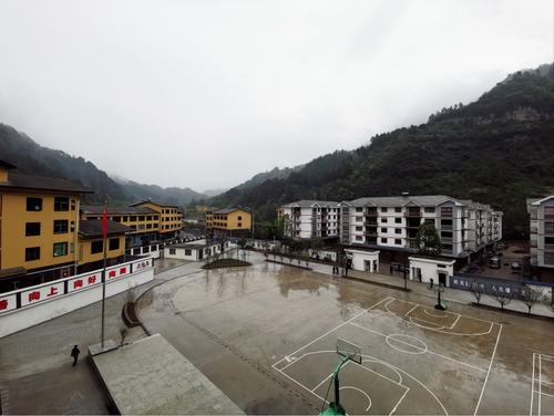 点击进入下一页