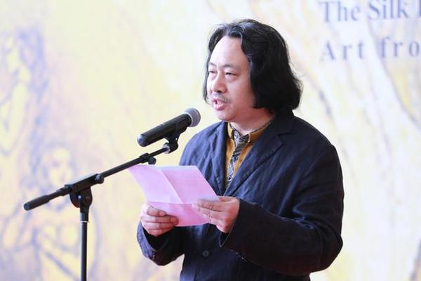 从丝绸之路的历史中汲取智慧：杨晓阳美术作品暨创作文献展启幕天津