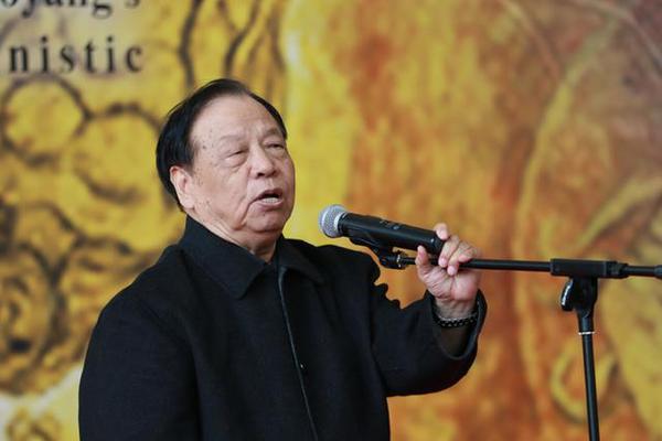 从丝绸之路的历史中汲取智慧：杨晓阳美术作品暨创作文献展启幕天津