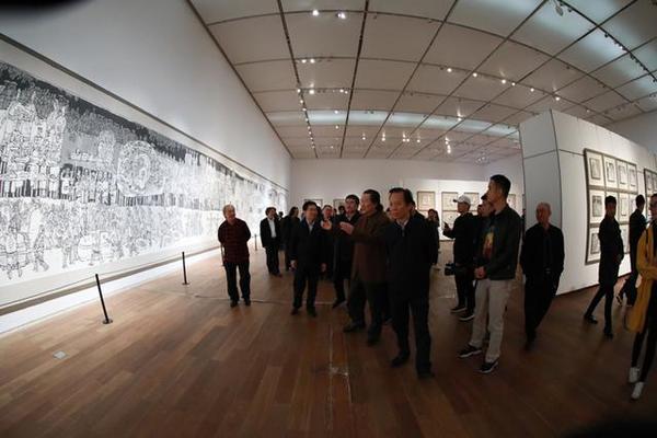 从丝绸之路的历史中汲取智慧：杨晓阳美术作品暨创作文献展启幕天津