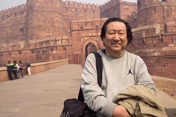 从丝绸之路的历史中汲取智慧：杨晓阳美术作品暨创作文献展启幕天津