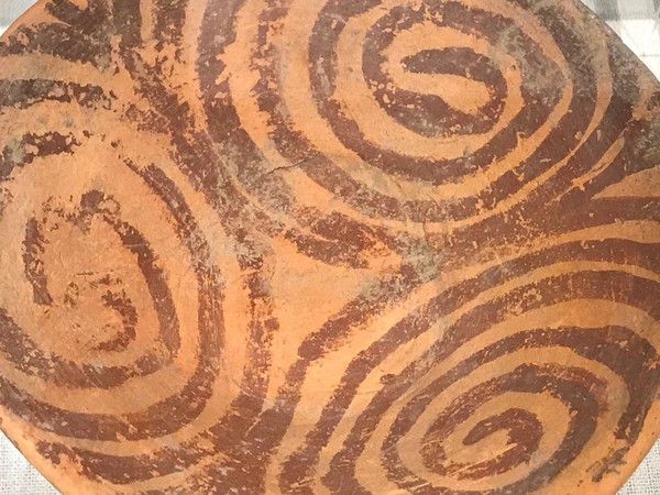 线的传承与发展必须以中国艺术风格的坚守为前提