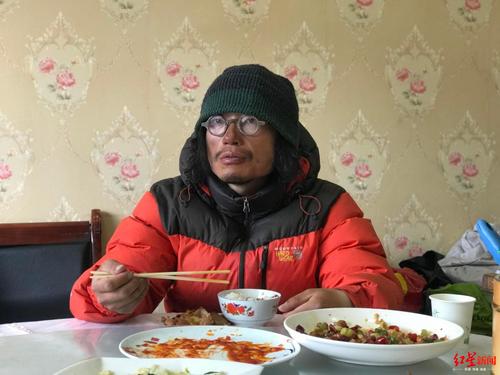 穿越无人区小伙:离队非因女友与队友睡同一帐篷