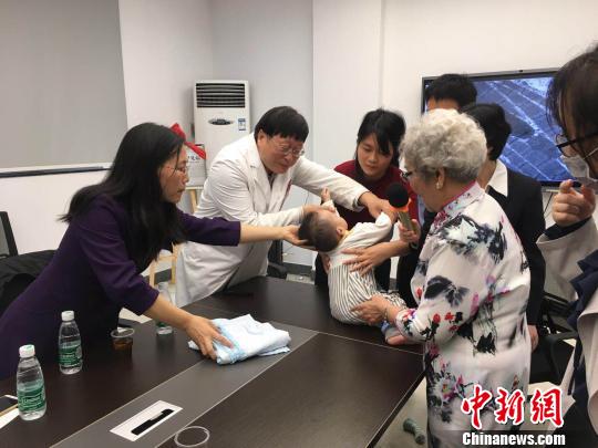 粤首设神经系统遗传病咨询门诊提高罕见病诊疗水平