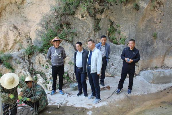 甘南州舟曲县政协机关开展脱贫攻坚结对共建工作