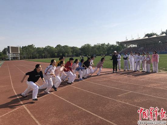 点击进入下一页