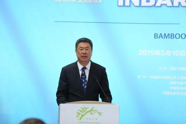 中国国家林业和草原局副局长彭有冬