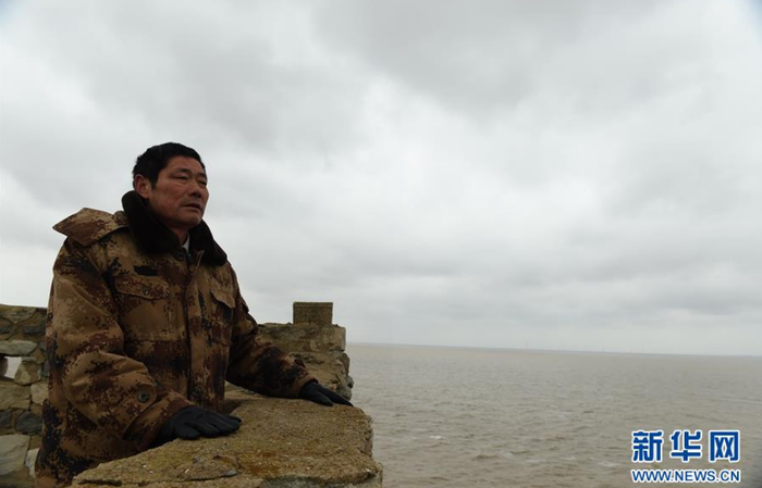  锻造领航复兴的中流砥柱——写在“不忘初心、牢记使命”主题教育即将启动之际