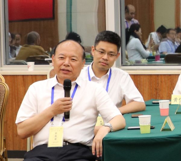 6，达久木甲委员谈大凉山彝族文化传承与?；? suffix=