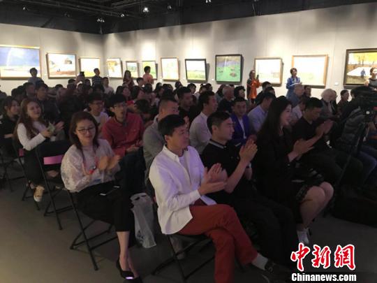 “与大师对话”交流活动?！×跷?摄