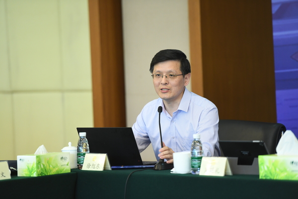 全国政协委员、中国科学院水生生物研究所研究员