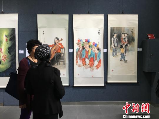两岸艺术家相聚昆明300余幅“云台绘”联展中华美