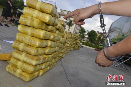 点击进入下一页