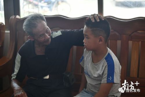 茂名81岁老人跳下4米深河救人:人命怎么样都要救