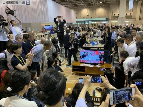 点击进入下一页